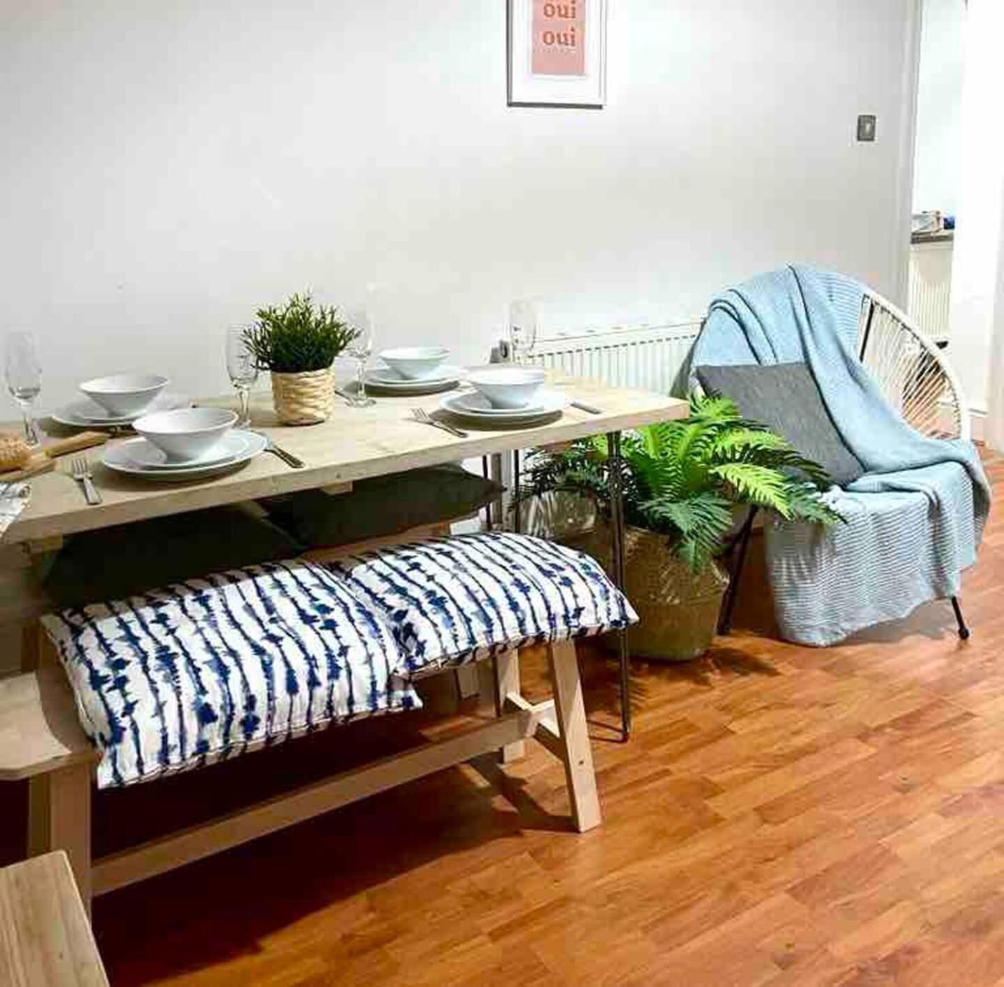 Gorgeous Spacious 2 Bedroom Home 10 Mins To City ゲーツヘッド エクステリア 写真